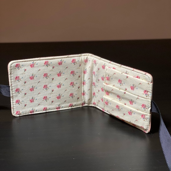 Gucci Beauty Cosmetics Pink Makeup Lipstick Pouch - Picture 2 of 6